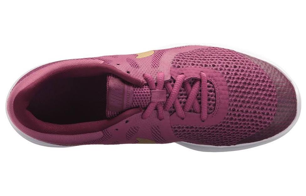 Lookbook Nike REVOLUTION 4 舒適萬用 輕便 耐磨通風 低筒 跑步鞋 GS 粉紫色