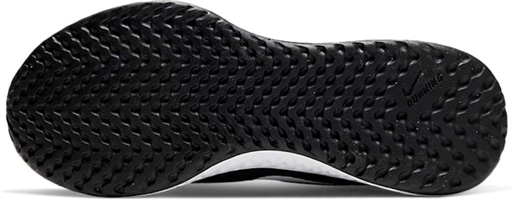 (JR) Nike Revolution 5 'Hitam Putih' BQ5671-003 Details for (JR) Nike Revolution 5 'Hitam Putih' BQ5671-003
