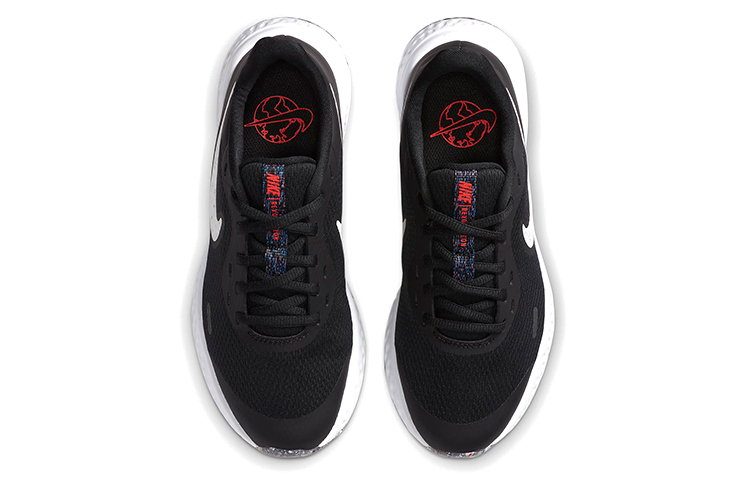 (Youth) Nike Revolution 5 SE 'Black White' 圖 4