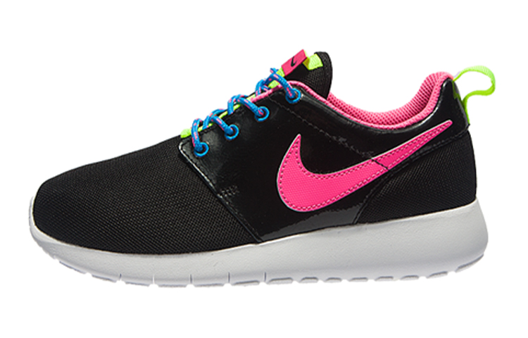 nike roshe black pink