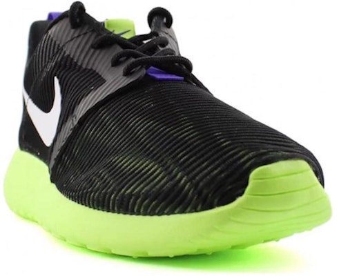 (Youth) Nike Roshe One Flight Weight 'Black Ghost Green' 705486-003 Lookbook (Youth) Nike Roshe One Flight Weight 'Black Ghost Green' 705486-003