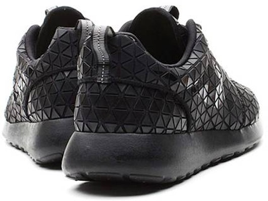 Nike Roshe Run Metric 黑色 (GS) Purchase Nike Roshe Run Metric 黑色 (GS)