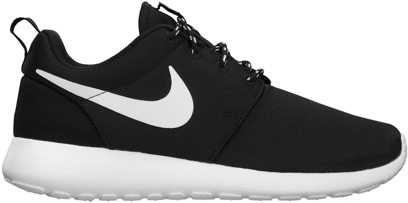youth-nike-roshe-run-black-white-511882-010