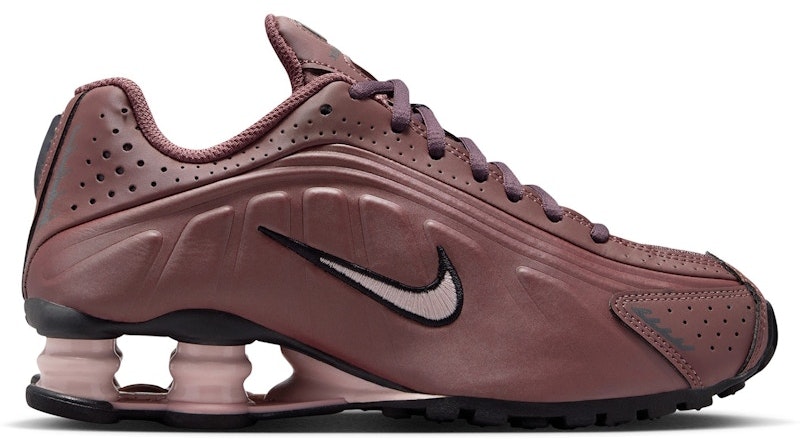 youth-nike-shox-r4-tattoo-burgundy-crush-silt-red-cw-2626-500
