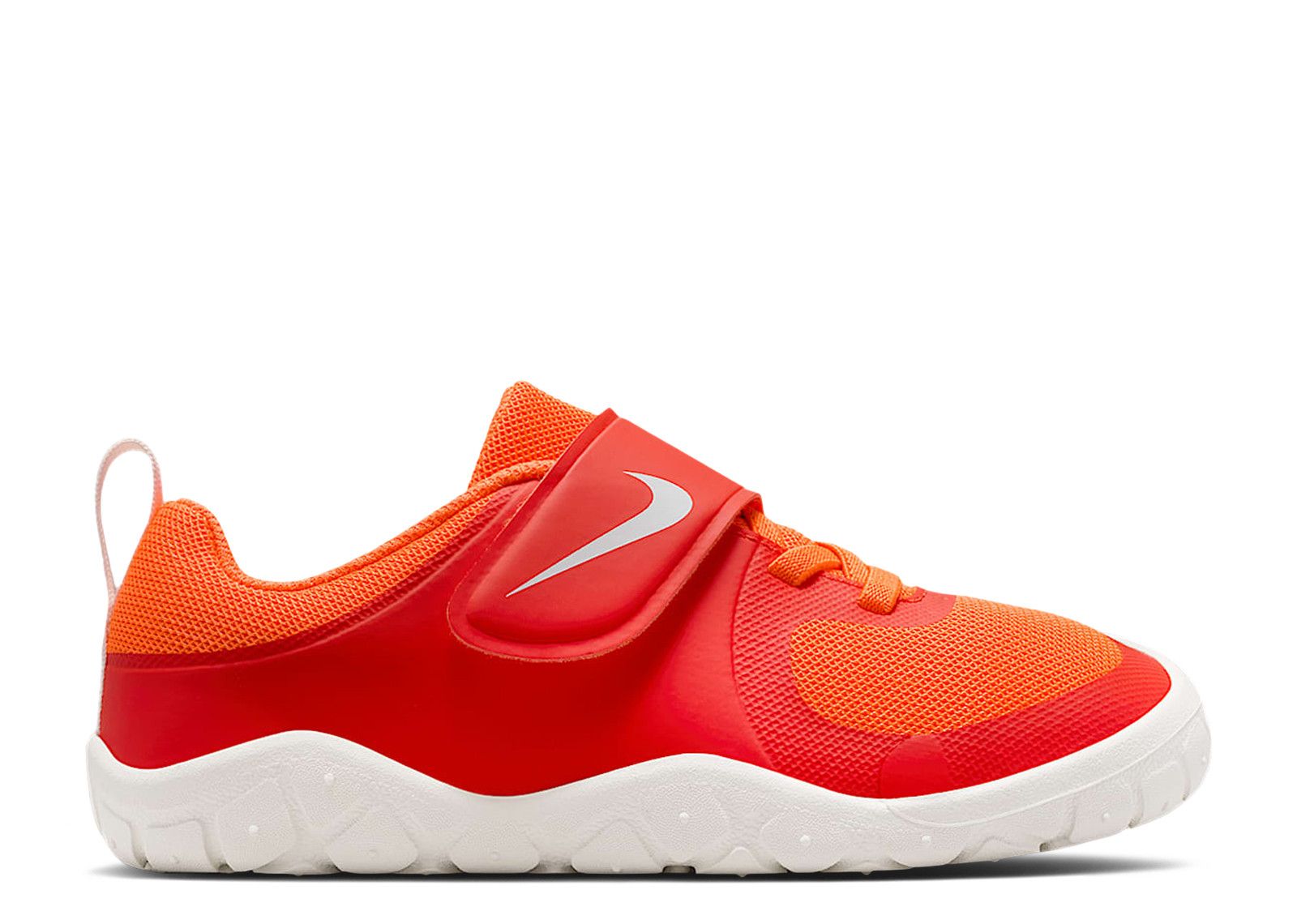 (Youth) Nike Swoosh 1 Essential 'Picante Red'