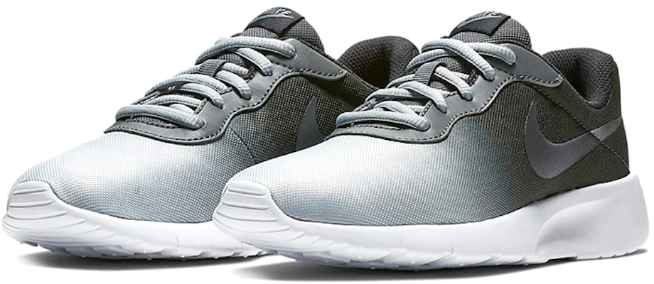 (JR) Nike Tanjun Print ''Grigio Olio'' AV8808-001 Lookbook (JR) Nike Tanjun Print ''Grigio Olio'' AV8808-001