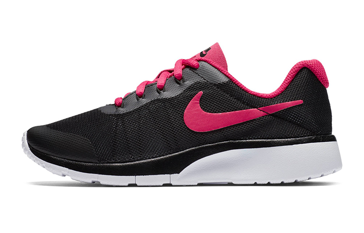 nike tanjun racer ladies trainers