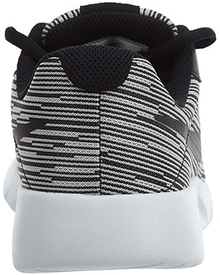 Nike Tanjun SE (GS) 舒適透氣 低筒休閒跑步鞋 黑白色 Shop Nike Tanjun SE (GS) 舒適透氣 低筒休閒跑步鞋 黑白色