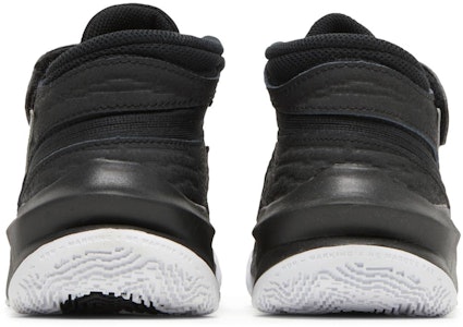 Nike Team Hustle D 10 FlyEase 中筒 復古籃球鞋 GS 黑紅 Details for Nike Team Hustle D 10 FlyEase 中筒 復古籃球鞋 GS 黑紅