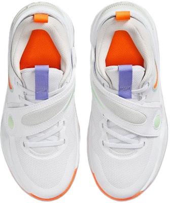 (JR) Nike Team Hustle D11 'Putih Total Orange' DV8996-103 Lookbook (JR) Nike Team Hustle D11 'Putih Total Orange' DV8996-103