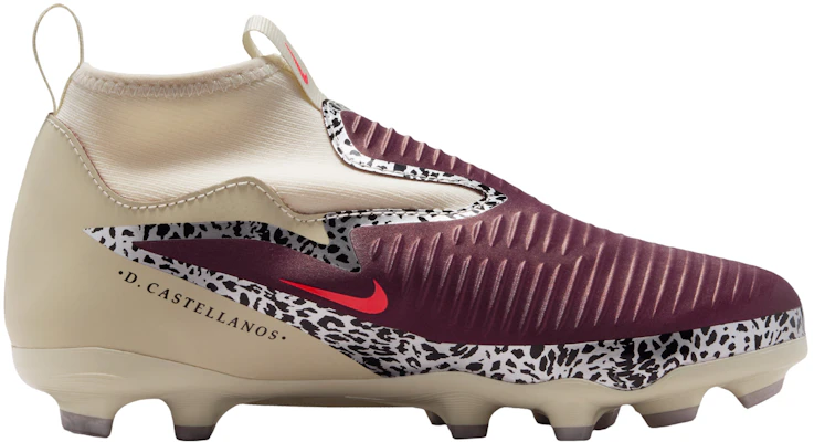 (JR) Nike United Jr. Phantom 6 High Academy MG ''Burgundy Crush'' Voetbalschoenen IO8481-661 Details for (JR) Nike United Jr. Phantom 6 High Academy MG ''Burgundy Crush'' Voetbalschoenen IO8481-661