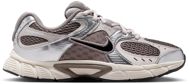 youth-nike-v5-rnr-cave-stone-college-grey-vast-grey-black-hq-6411-200