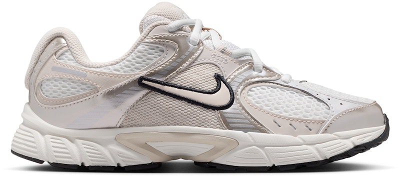 youth-nike-v5-rnr-summit-white-sail-black-light-orewood-brown-hq-6411-102