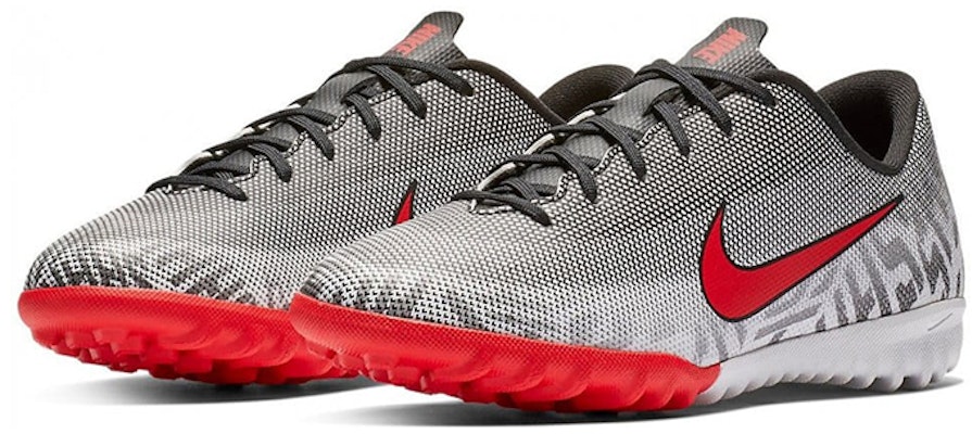 (JR) Nike Vapor 12 Academy NJR TF Turf 'Hitam Merah Putih' AO9476-170 Lookbook (JR) Nike Vapor 12 Academy NJR TF Turf 'Hitam Merah Putih' AO9476-170