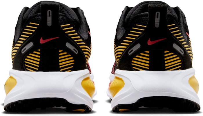 (JR) Nike Vomero 18 Hitam Crimson Topaz Gold HQ2157-009 Lookbook (JR) Nike Vomero 18 Hitam Crimson Topaz Gold HQ2157-009