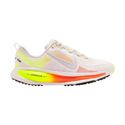 (Youth) Nike Vomero 18 'Phantom Hyper Crimson'
