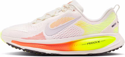 (Youth) Nike Vomero 18 'Phantom Hyper Crimson' HQ2157-003 (Youth) Nike Vomero 18 'Phantom Hyper Crimson' HQ2157-003