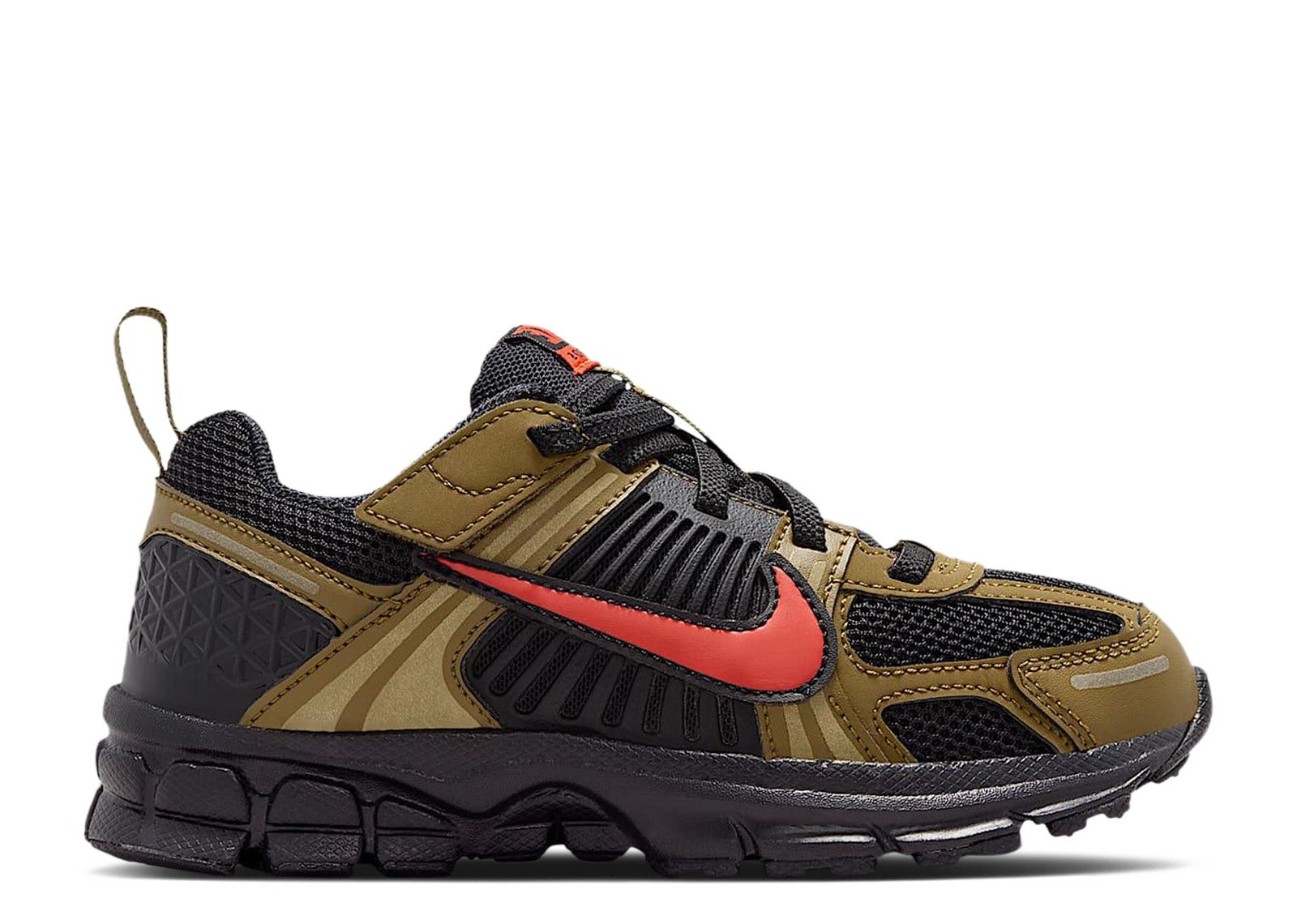 (Youth) Nike Vomero 5 'Black Olive Flak Quantum Moss Picante Red' HF6999-013