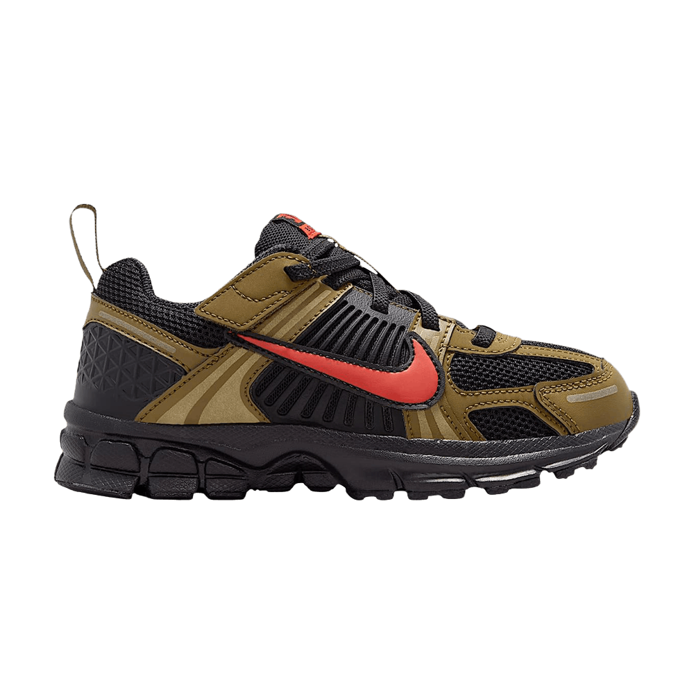 (Youth) Nike Vomero 5 'Black Olive Flak Quantum Moss Picante Red' HF6999-013