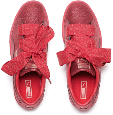 (JR) Puma Basket Heart Zilveren Lage Sneakers Rood 367630-01 Lookbook (JR) Puma Basket Heart Zilveren Lage Sneakers Rood 367630-01