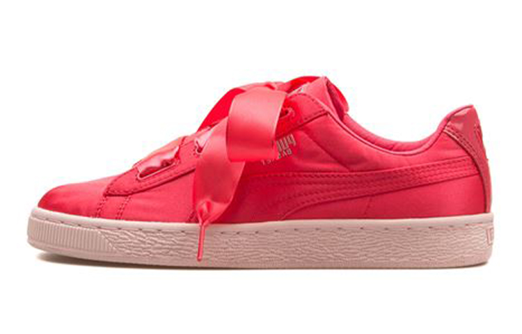 (Youth) Puma Basket Heart Tween Casual Sneakers Pink