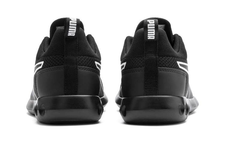 Shop (JR) 彪马Carson 2 JR '凹面黑白'鞋 192835-01