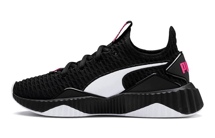 (Youth) Puma Defy Low Top Running Shoes Black/White 191557-04