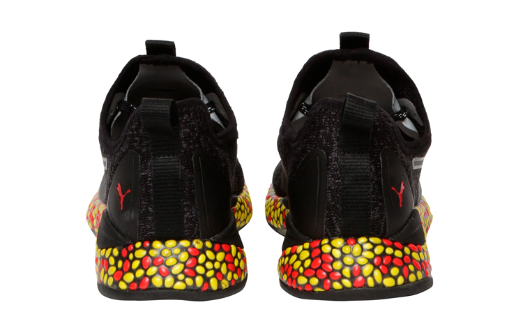 Shop 大童 Puma Hybrid Runner Jr 輕便透氣休閒跑步鞋 黑紅黃