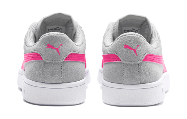 Shop 大童 PUMA Smash V2 珠皮 耐磨輕便 低幫 兒童板鞋 灰粉