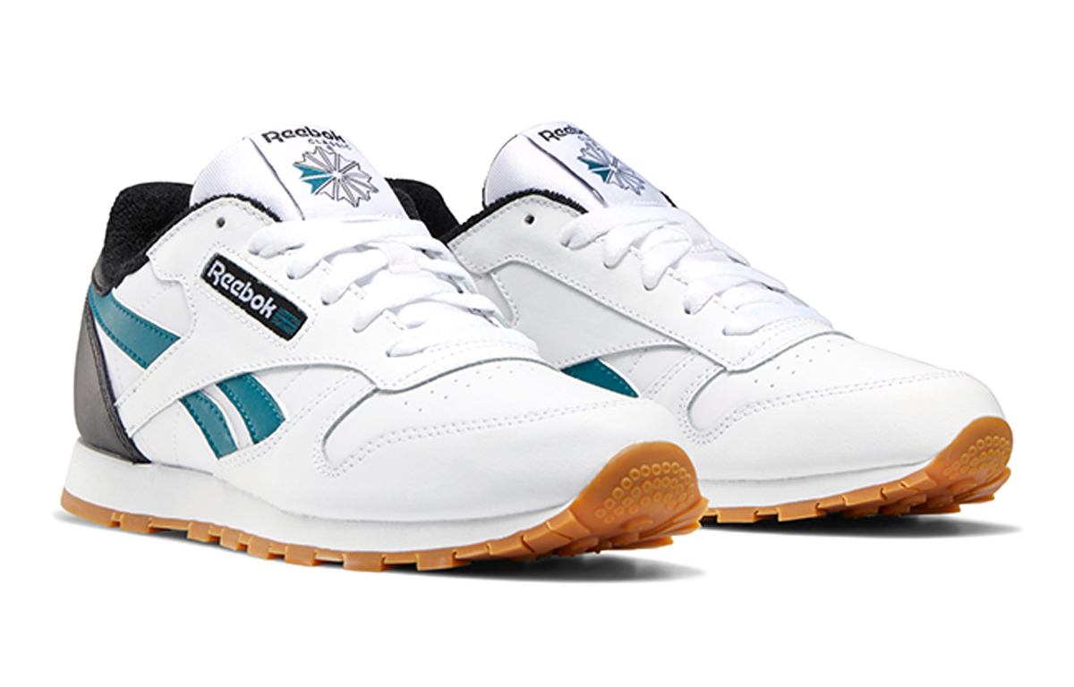 Lookbook (JR) 리복 클래식 레더 화이트 블루 블랙 (Reebok Classic Leather 화이트 블루 블랙) EG5752