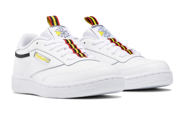 Lookbook (JR) リーボック Club C 85 白/黄 EG5284