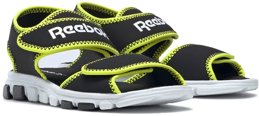 (JR) Reebok Wave Glider 3 'Hitam Putih Hijau' FZ4523 Lookbook (JR) Reebok Wave Glider 3 'Hitam Putih Hijau' FZ4523