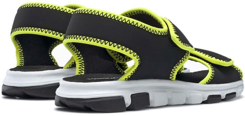 (JR) Reebok Wave Glider 3 'Hitam Putih Hijau' FZ4523 Shop (JR) Reebok Wave Glider 3 'Hitam Putih Hijau' FZ4523