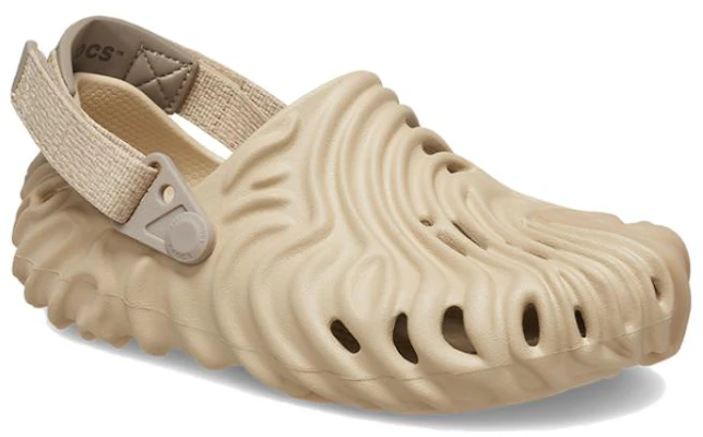 (JR) Salehe Bembury x Crocs Pollex Clog ''Stone Soup'' chaussures 208600-1MJ Lookbook (JR) Salehe Bembury x Crocs Pollex Clog ''Stone Soup'' chaussures 208600-1MJ