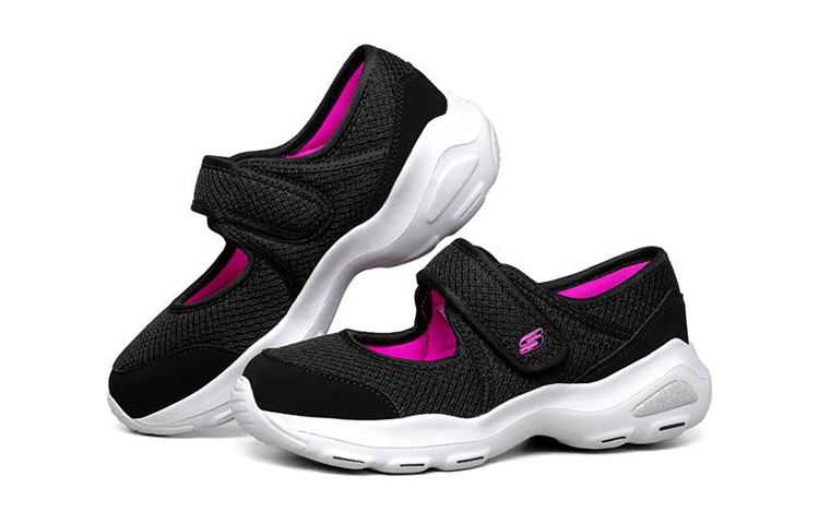 Lookbook (JR) スケッチャーズ D'Lites ウルトラ メリージェーン (黒/白) 80664L-BKW