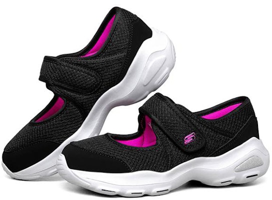 (JR) Skechers D'Lites Ultra 'Mary Jane Hitam Putih' 80664L-BKW Lookbook (JR) Skechers D'Lites Ultra 'Mary Jane Hitam Putih' 80664L-BKW