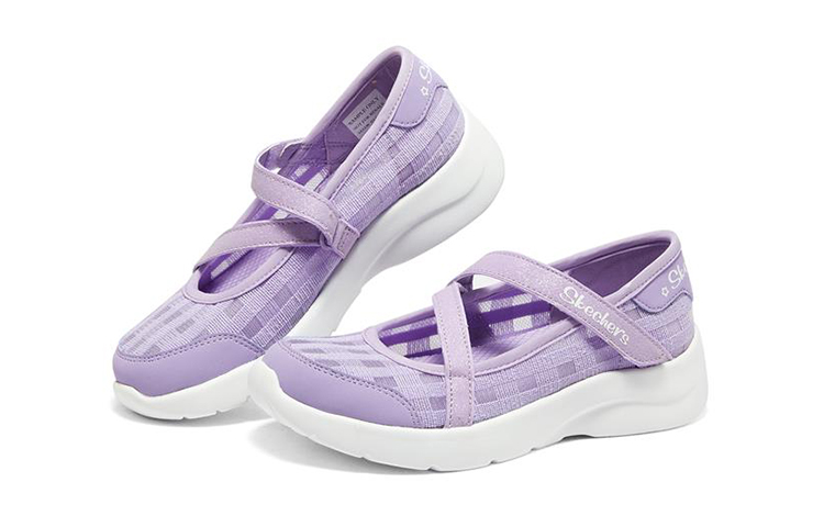 Lookbook 大童 Skechers Dynamight 2.0 運動休閒鞋 薰衣草色