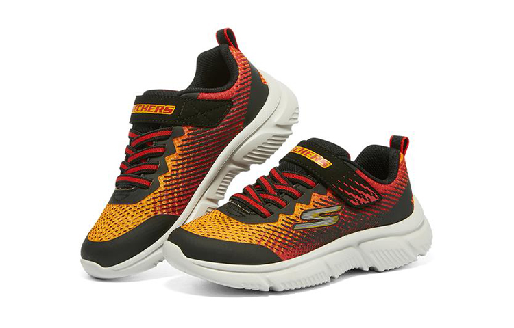 Lookbook (JR) Skechers Go Run 650 ''Zwart Rood'' 405035L-BKRD