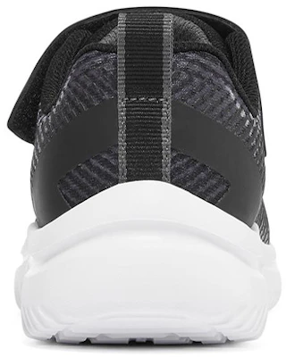 (JR) Skechers Go Run 650 ''Zwart Zilver'' 405035L-BKSL Shop (JR) Skechers Go Run 650 ''Zwart Zilver'' 405035L-BKSL