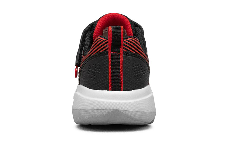Shop 大童 Skechers Go Run Fast 低筒跑步鞋 黑紅色
