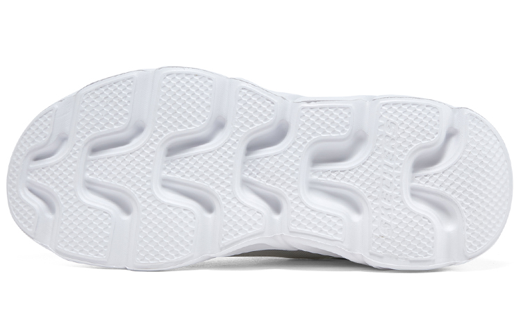 Purchase (Youth) Skechers Low-Top Running Shoes 'Versatile Comfort White' 319040L-WMLT