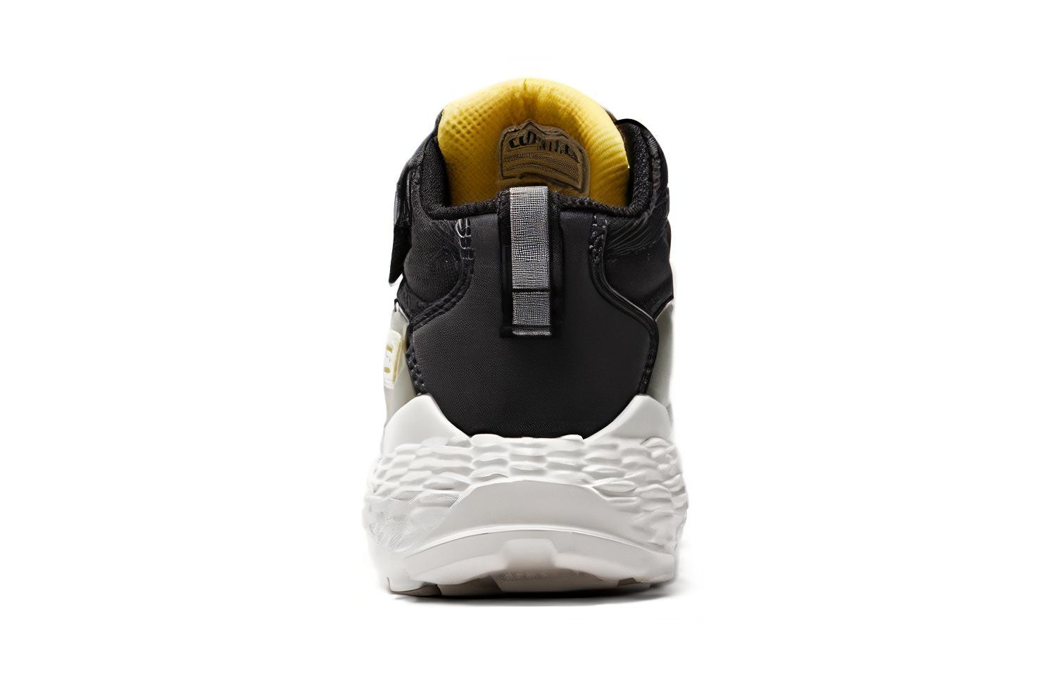Shop (JR) Skechers 怪兽运动鞋 '橄榄绿白黑' 405229L-BKOL