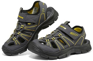 大童 Skechers Relix 運動涼鞋 灰黑色 Lookbook 大童 Skechers Relix 運動涼鞋 灰黑色