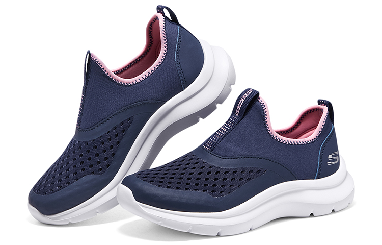 Shop (JR) Skechers Sepatu Olahraga 'Navy' 303908L-NVPK