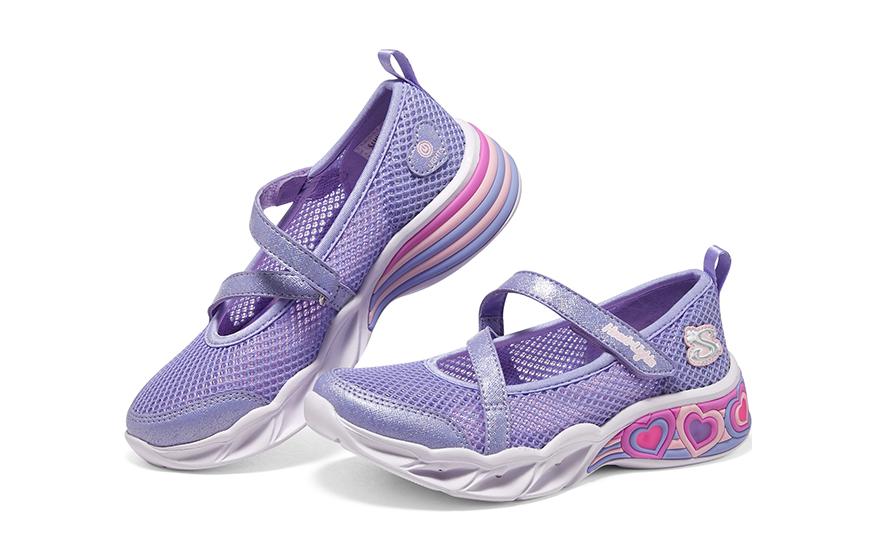 Shop (JR) Skechers Sweetheart Lights ''Lila'' 302568L-PERI