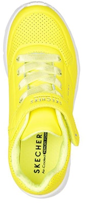 大童 Skechers Uno Lite 魔術貼跑步鞋 黃 Lookbook 大童 Skechers Uno Lite 魔術貼跑步鞋 黃