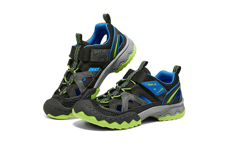 Lookbook 大童 Skechers Whipsaw 運動休閒鞋 黑藍