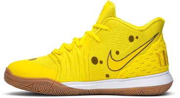 (JR) スポンジボブ×カイリー5 "スポンジボブ" CJ7227-700 Lookbook (JR) スポンジボブ×カイリー5 "スポンジボブ" CJ7227-700