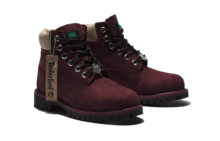 Lookbook 大童 Timberland添柏瀾 舒適休閒 中筒 戶外靴 酒紅色