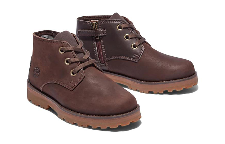 Shop 大童 Timberland添柏嵐 Courma Kid Chukka 耐磨防滑戶外靴 深棕色
